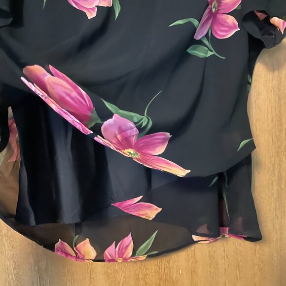 Tradition Plus 16W Pink Floral Print 2 piece Blouse and Skirt Set - Picture 6 of 10